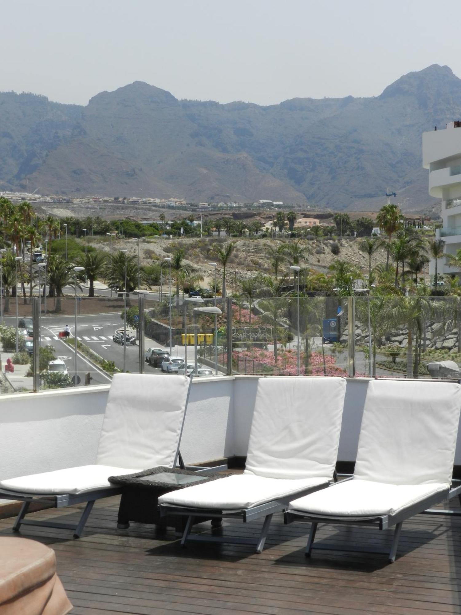 Апартаменты La Caleta Penthouse Costa Adeje Экстерьер фото